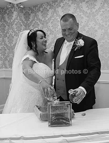 192-2 - Eric Rooney and Philomena Furey Castle Arch Hotel