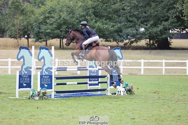 250830A-143741-07060 - Cls 16 Snr Newcomers and 1.10m Open