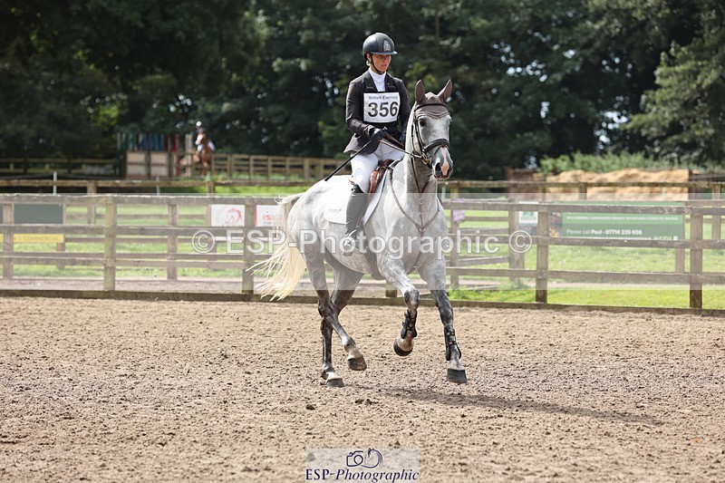 240804-104024-11213 - 356-Dani_Evans-S.H.E_ROWENA_CADE