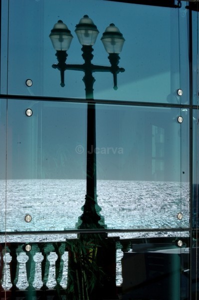 Sea reflections - Porto II