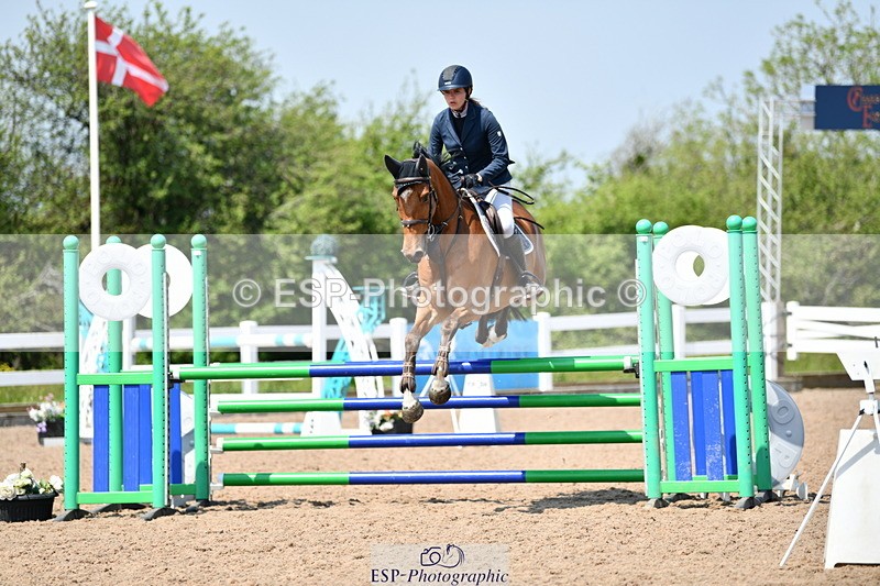 240512A-130648-18576 - Cls 41 Discovery and 1m Open