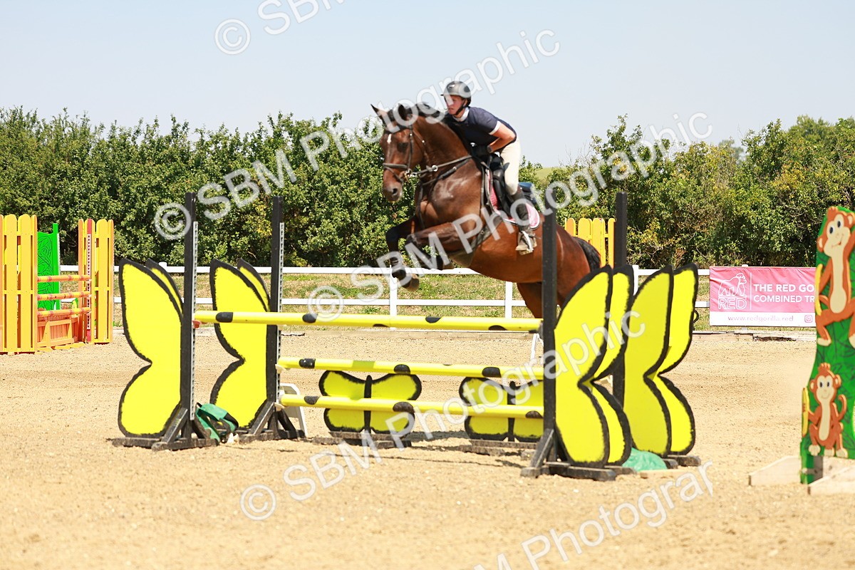 SBM_001704 - Class 4 - Senior Newcomers - 1.10m