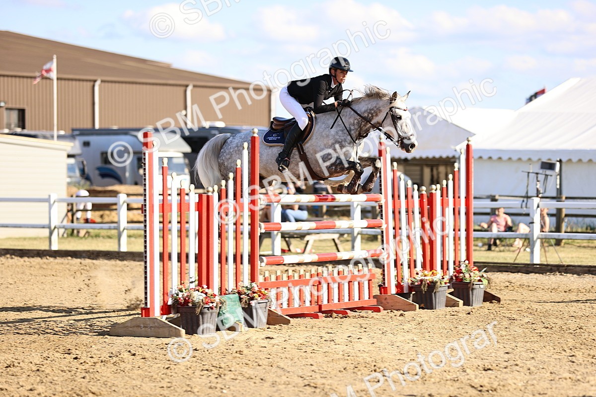 SBM_015944 - Class 18 - Senior 1.35m Open