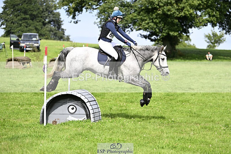 240804-161143-17877 - 662-Phoebe_Annear-THE_RIDGE_CROSS_FESTY