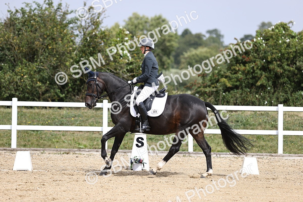 SBM_016906 - Class 14 Novice 23 - 11.53-12.56