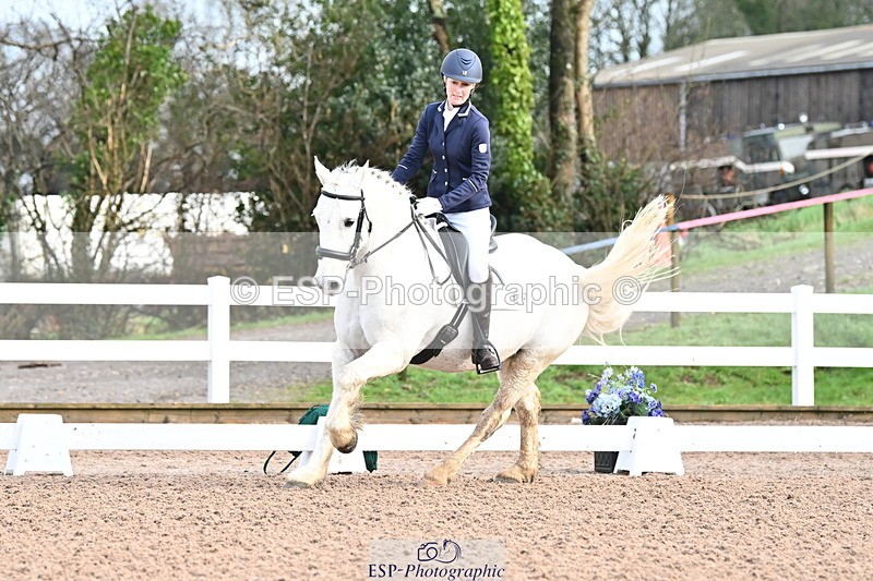 240218A-092612-04751 - 112-Sarah.Browne-Domino.star