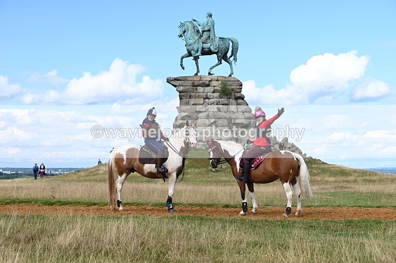 DSC_9909 - Time at Statue 15:11 to 15:58
