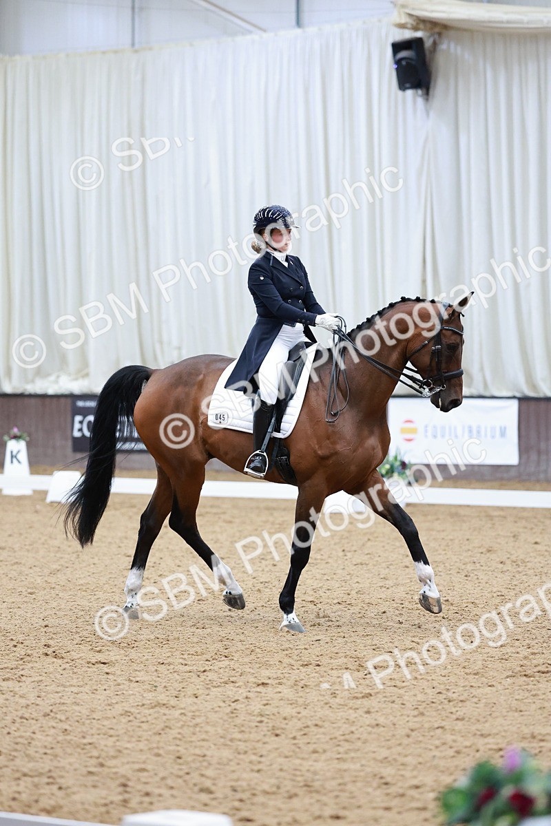 SBM_016090 - Class 5 - FEI INT II - 15.48-17.00