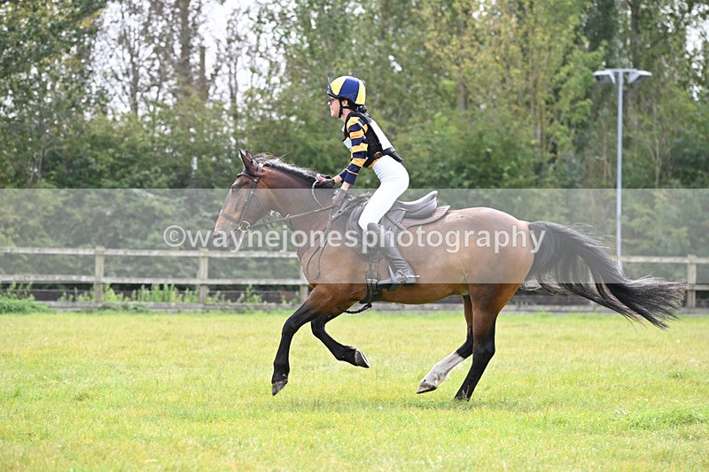 WJ6_0747 - 40cm XC Time 11:31 to 11:49