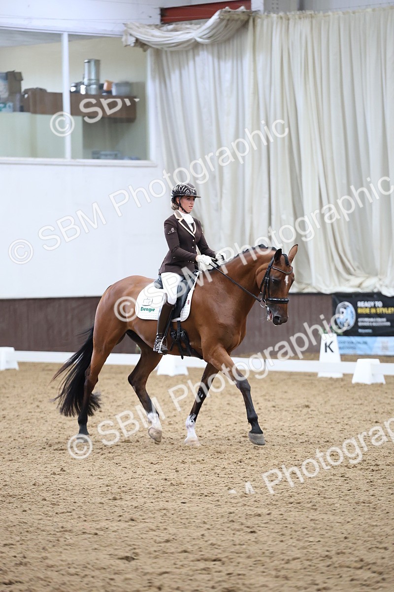 SBM_003413 - Class 5 - Novice 6 Gold - 13.05-14.00