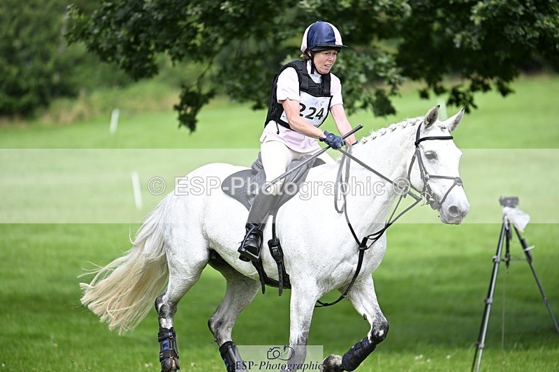 240803-145246-08329 - 224-Susanna_Morris-BREEOGUE_BREEZE