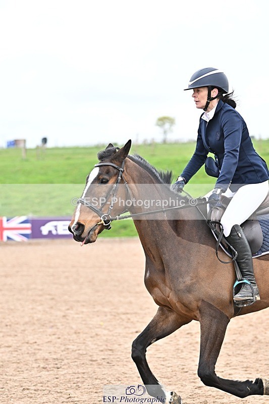 250414-102512-00094 - 70cm Round 1