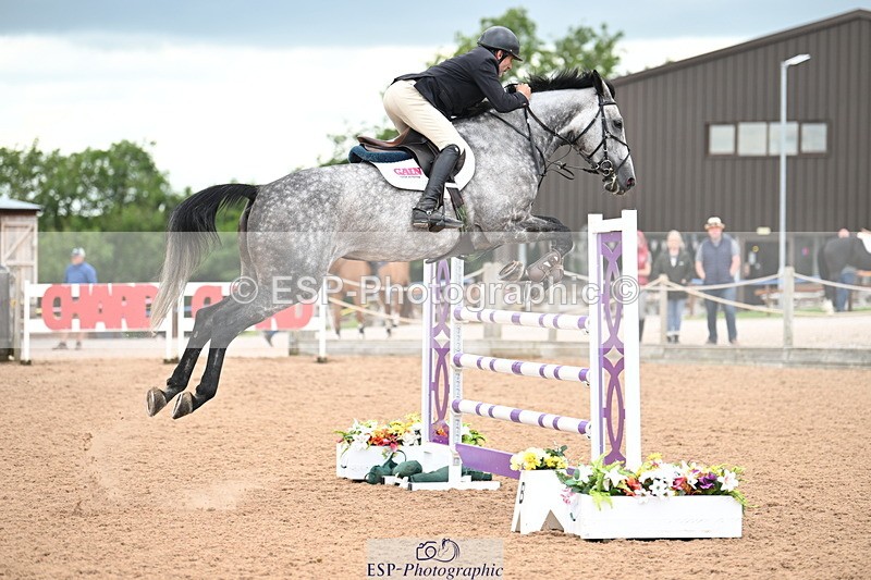 240727A-160312-06071 - Cls 16 Snr Foxhunter