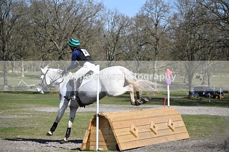 WJ6_3140 - Time 11:42 to 12:19