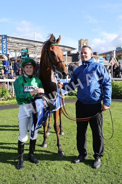 yr08102022r2-53 - Race 2 2.05pm The Coral Rockingham Stakes