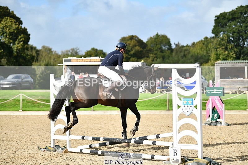 251004A-150317-01641 - Classes 8 & 9 70cm