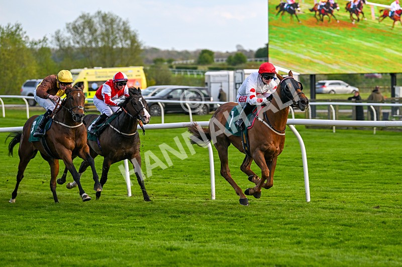 300424-Race 4-Fortunate Star-2809 - Race 4