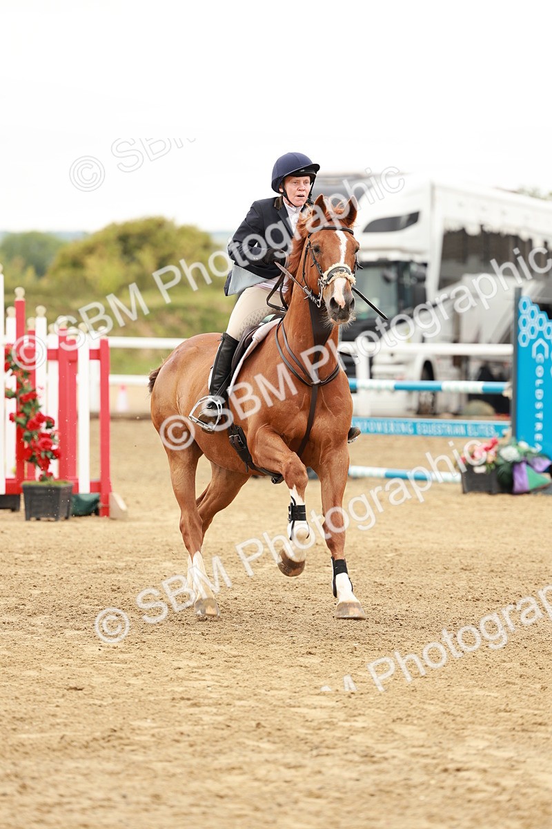 SBM_016575 - Class 20 - Senior Newcomers - 1.10m