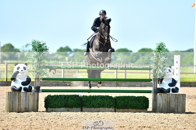 230528A-104416-06549 - Cls 26 Chard May Grand Prix