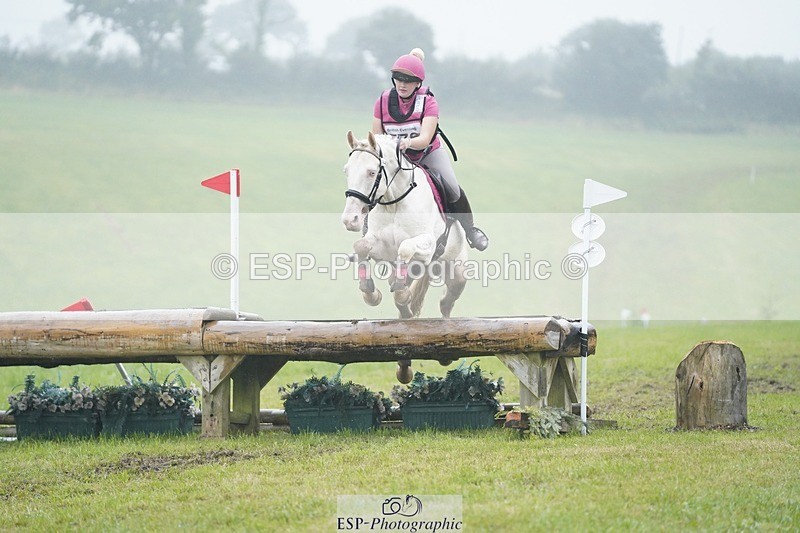 240901A-161402-11003 - 576-Tabitha.Bluck-PENDANN.REEF