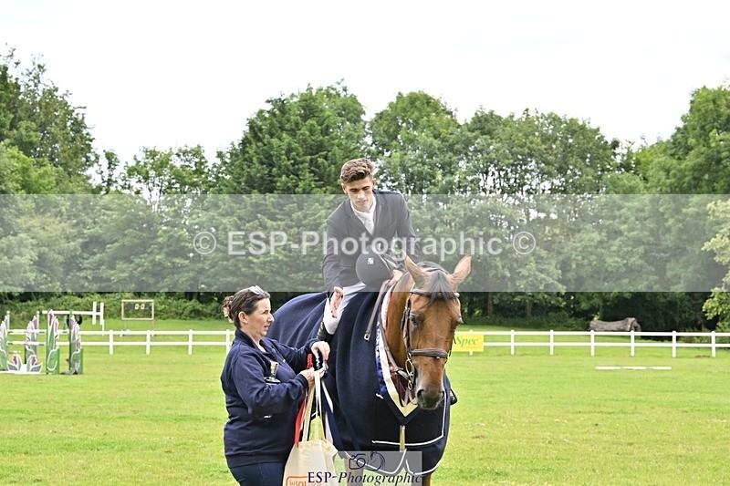 240711-125252-26982 - Cls 117 HOYS Grade C Jump Off and Presentations