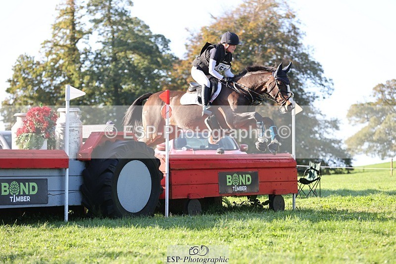 241026-093950-11348 - 351-Grace.Gillard-INDI