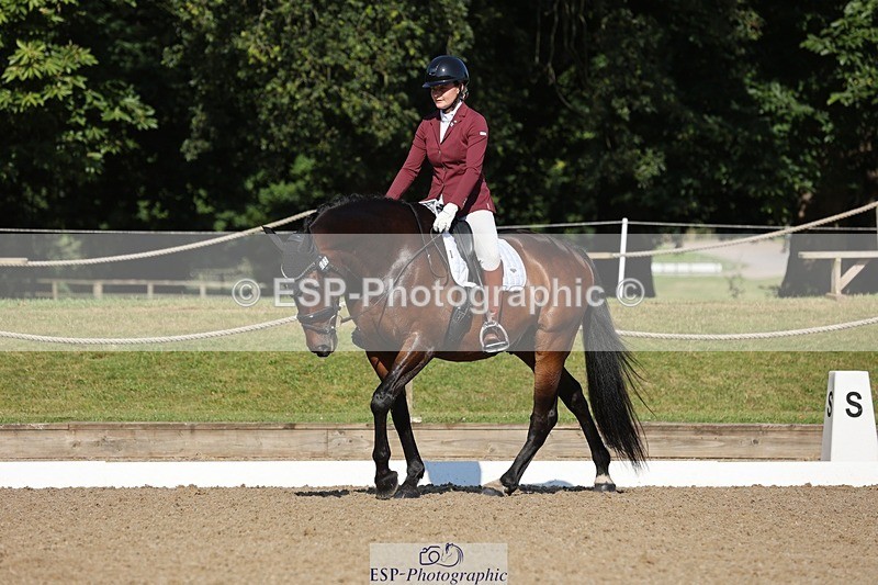 240719-092520-00138 - 305-Eleanor_Halton-Fairway's_Finale