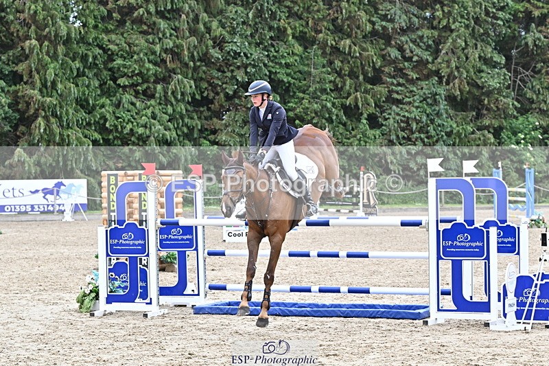 250524A-130703-11222 - D-402-Isabelle.Cook-CYMOON.F.Z