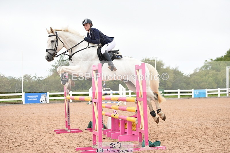 230902A-113618-00623 - Cls 8 1.05m Amateur Quali