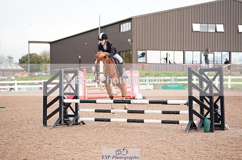 241027A-101236-02034 - SUN Cls 4 Pony British Novice and 80cm