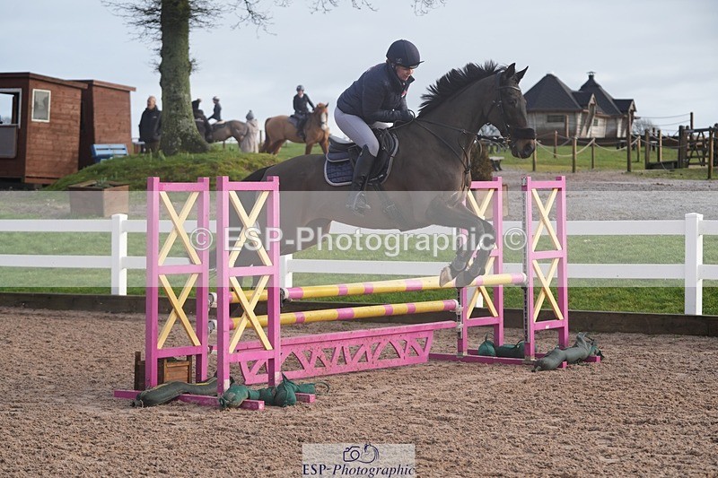 260201-101751-03042 - Cls 16 British Novice and 90cm