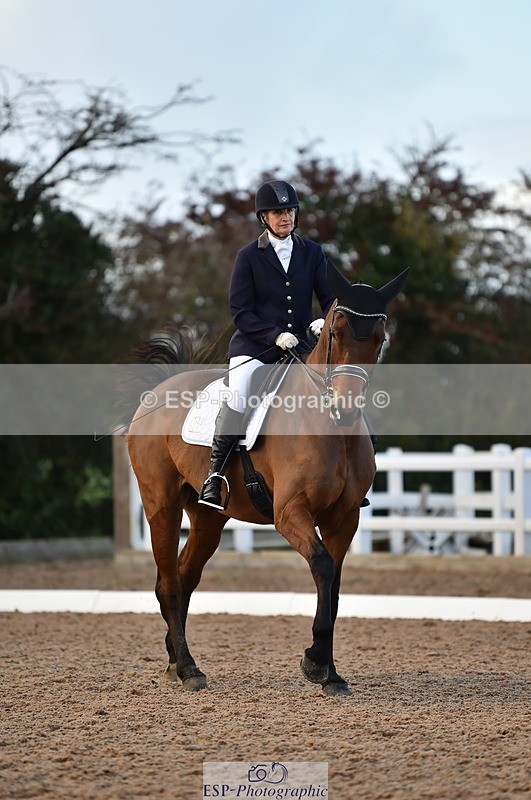 231104A-151000-02270 - Cls 14 Adv Medium 98