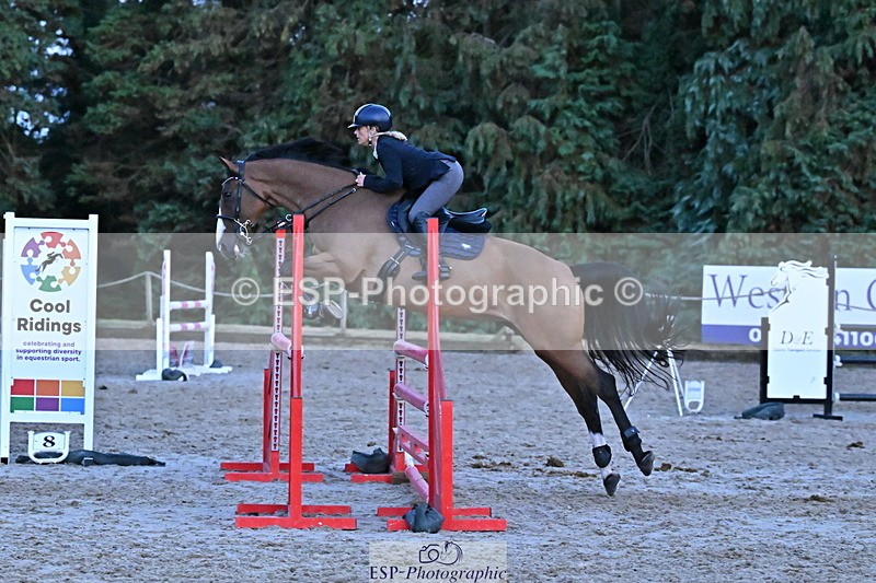 250829A-201116-03898 - Cls 12 1.05m Amateur Quali and Open