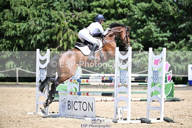 260705A-142658-20361 - Cls 52 Snr 1m 05 GP Jump Off