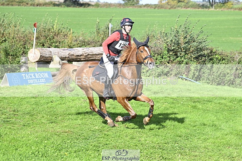 251024A-121919-08955 - B-125-Ben.Edwards