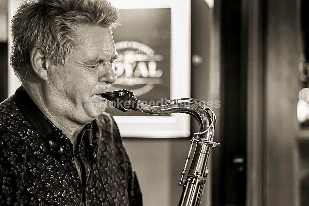 Derek Nash Dec 2025-100 - Derek Nash and Jonny Henderson Trio