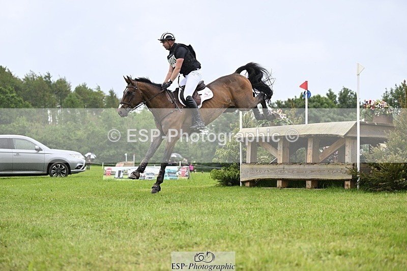 240526-120114-20898 - 408-HICKSTEAD_MUSTERD-Jesse_Campbell