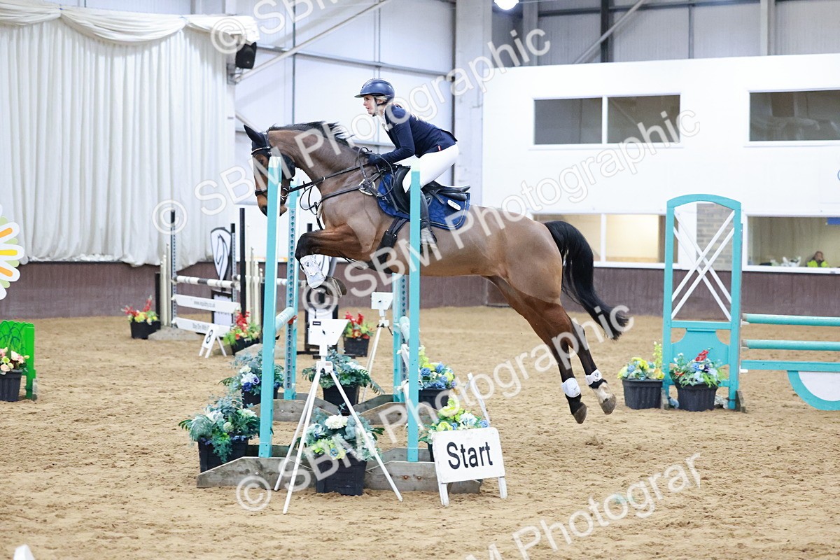 SBM_007466 - Class 24 - Nupafeed Supplements Senior Discovery/ 1m Open