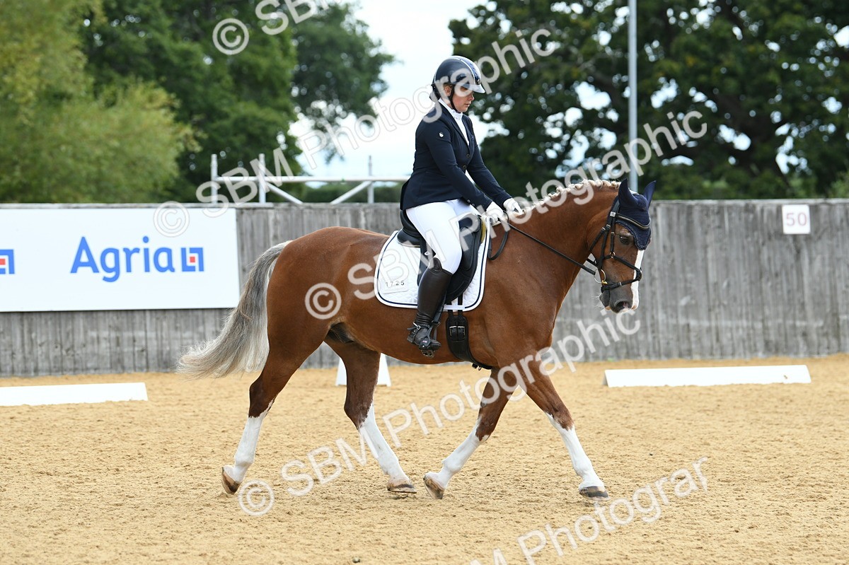 SBM_09919 - D15 Small Tour Championship Novice 24