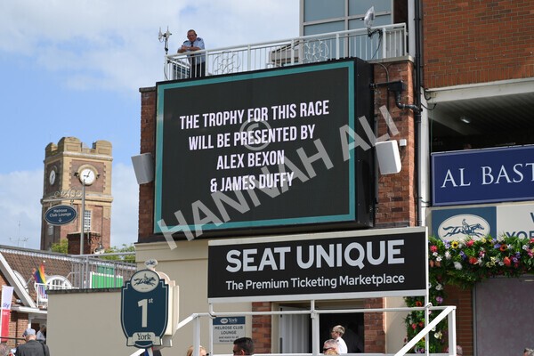 yr10062022r4-53 - Race 4 3.30pm Seat Unique Ganton Stakes