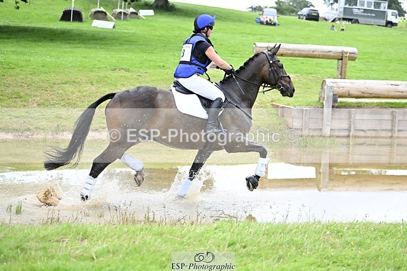 240803-105531-01755 - 008-Jodie_Coombes-TATTYGARE_LAST_DELIGHT