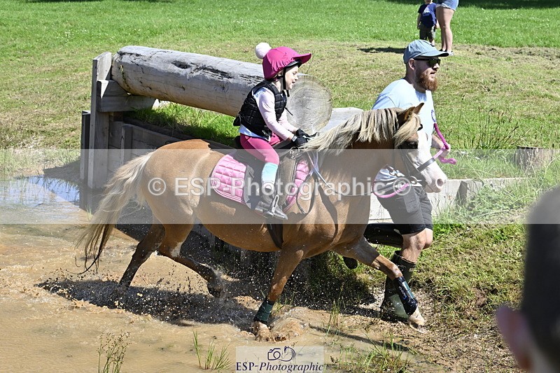 240728B-111446-01252 - Gemma's Group XC