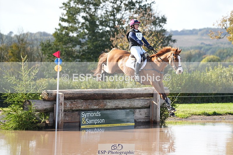 251024A-130016-10907 - B-151-Miranda.Staveley