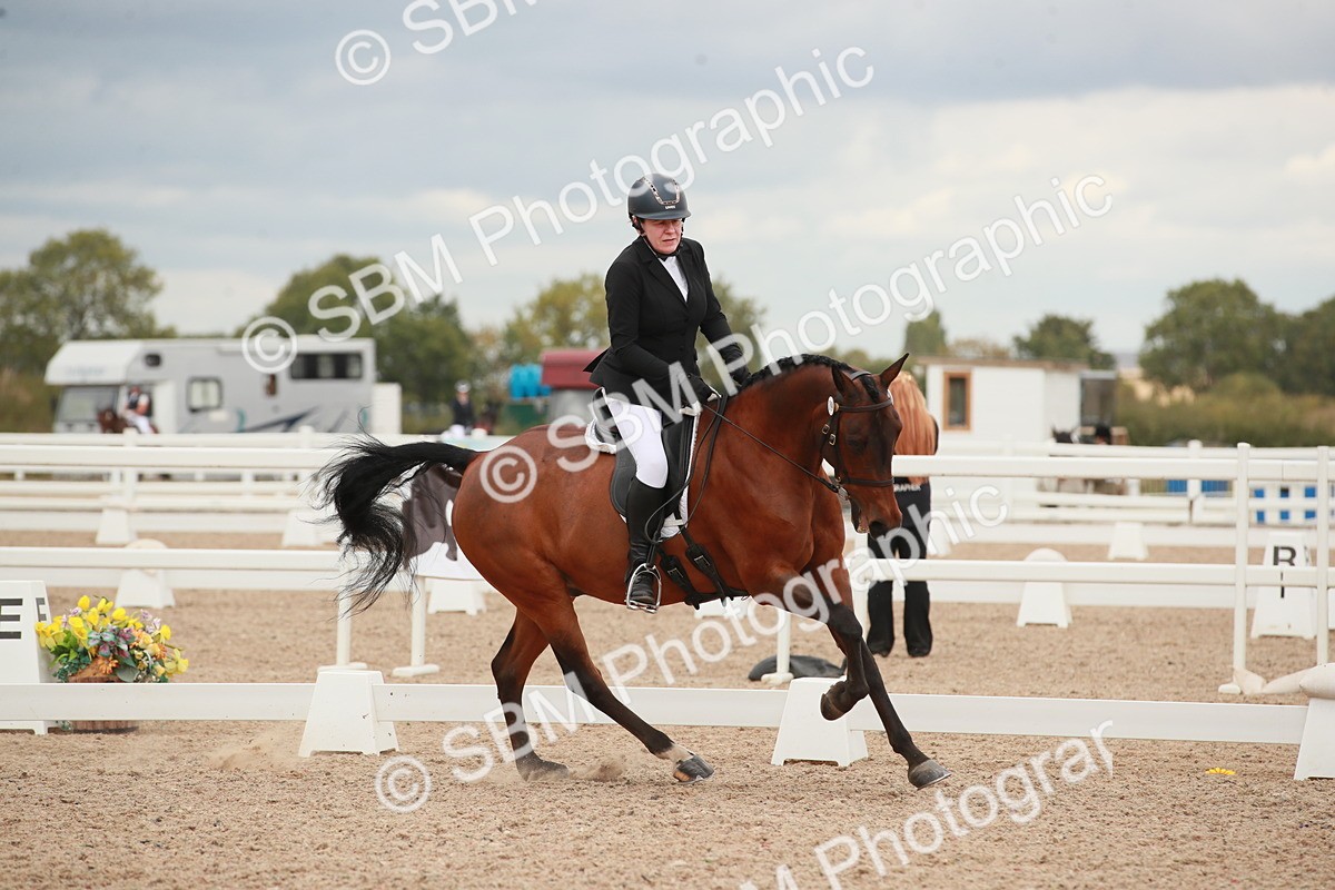 SBM_06060 - Class 32 - Novice 1