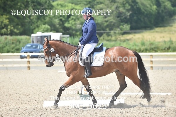 JAC_5623 - CLASS 35:36 NOVICE Test 4 : 6