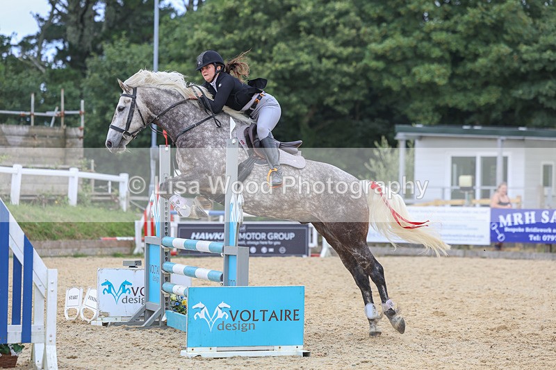 3E7A4686 - Class 4: Senior British Novice/90cm open