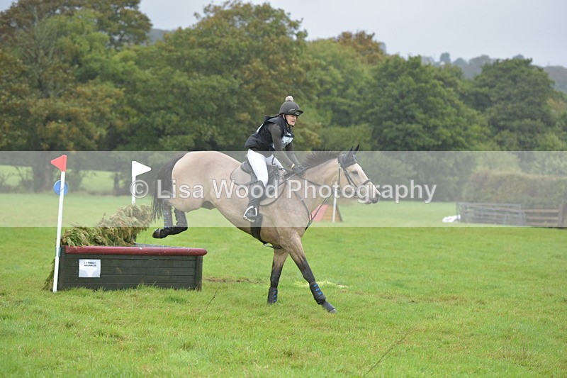 RAY_9549 - Class 2: 70cm: Corner