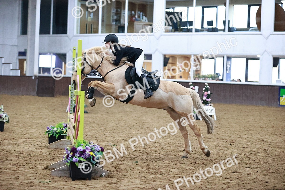SBM_001771 - Class 9 - Pony Intro 75cm
