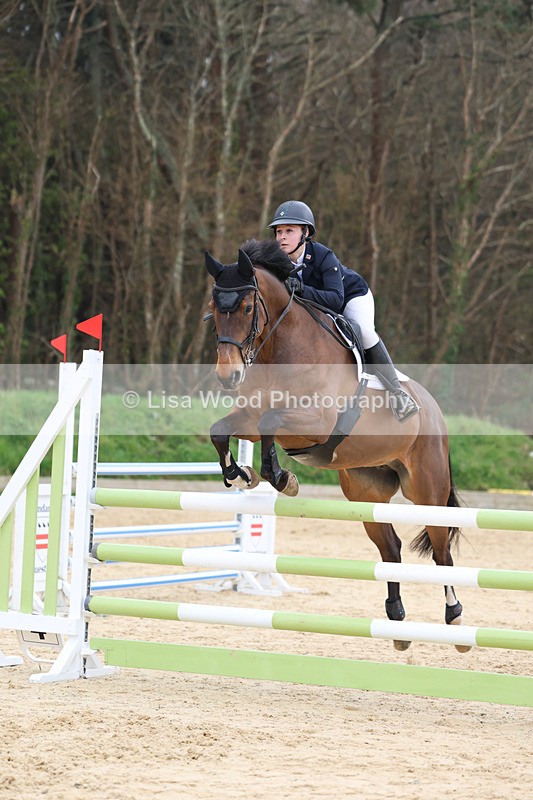 3E7A7687 - Class 8: Senior Newcomers/1.10m open