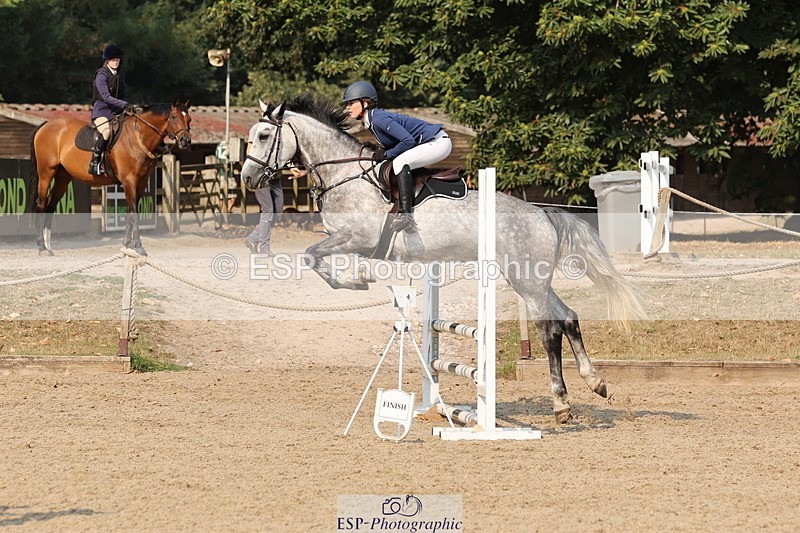 250816A-094806-00513 - Cls 2 Club 80cm